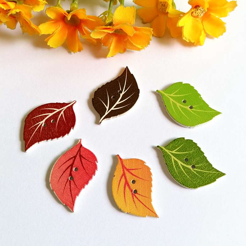 Embellishments For Scrapbooking - 50Pcs น่ารักใบไม้ปุ่ม2หลุมเย็บอุปกรณ์เสริมไม้ Botton สำหรับเสื้อผ้า DIY Scrapbooking